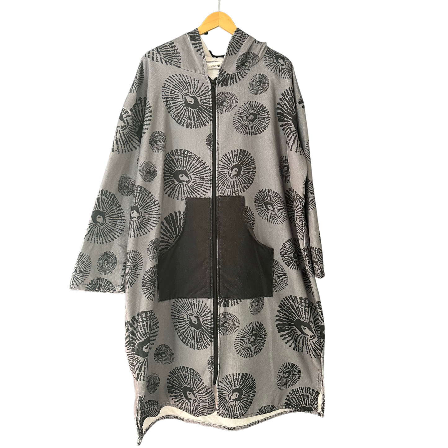 ‘OPIHI HOODED PONCHO TOWEL