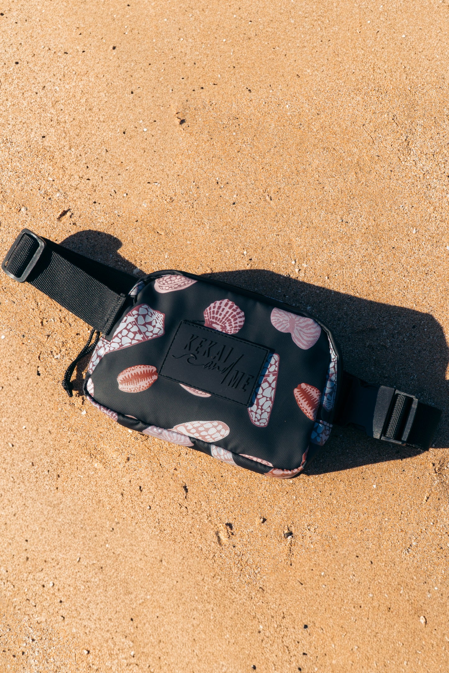 SEASHELL FANNY PACK