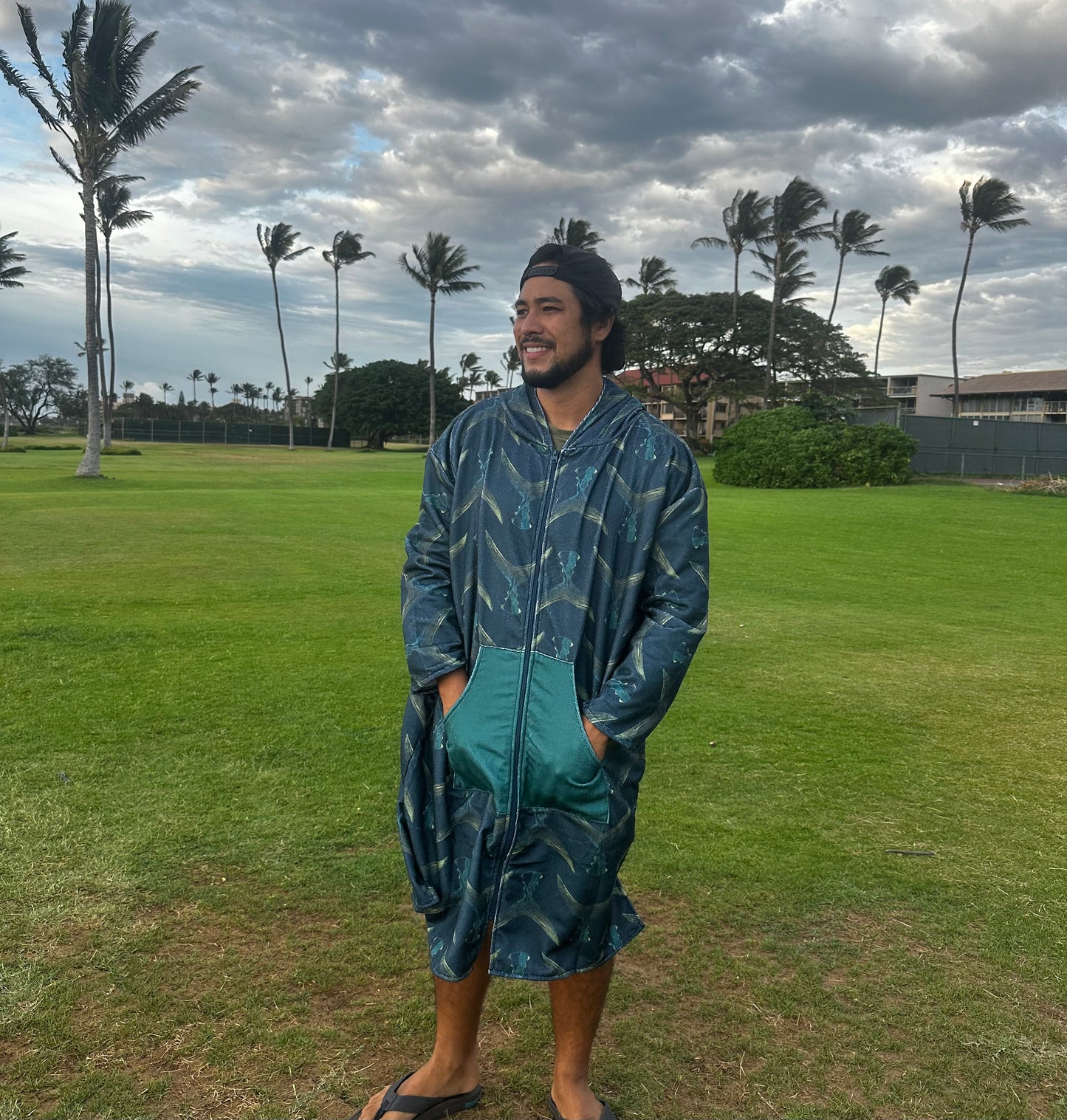 AHI FIN HOODED PONCHO TOWEL