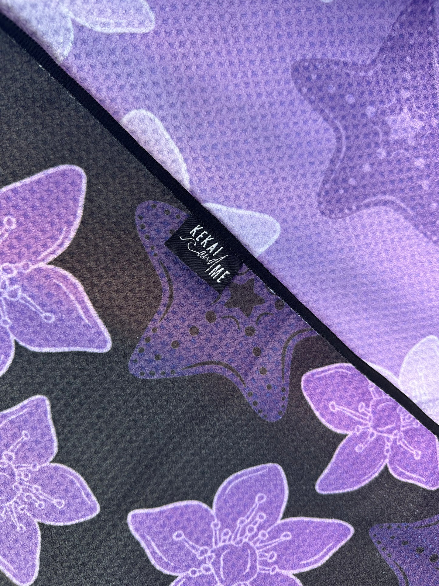 REVERSIBLE SEAT COVER TOWEL — ‘ĀKULIKULI STARFISH