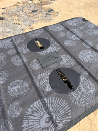 ‘OPIHI TRAVEL TABLE