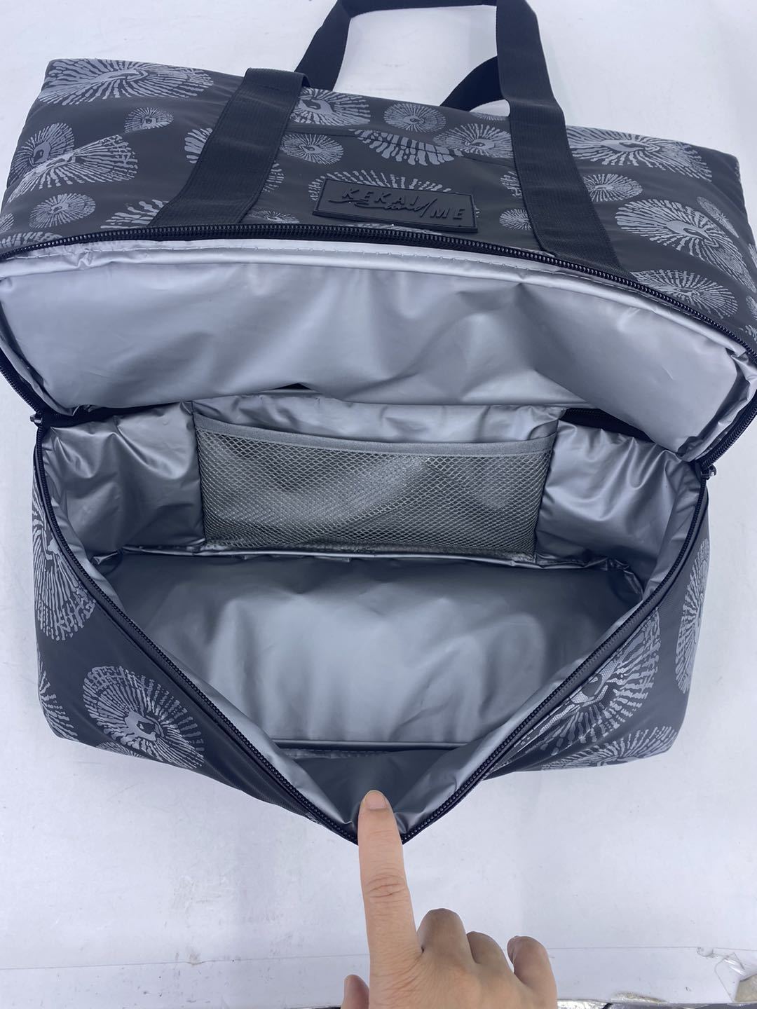 ‘OPIHI HOLO HOLO COOLER TOTE BAG